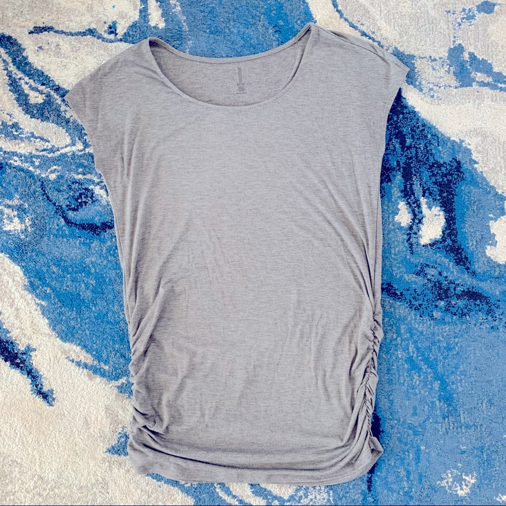 Lucy grey ruched shirt size M
